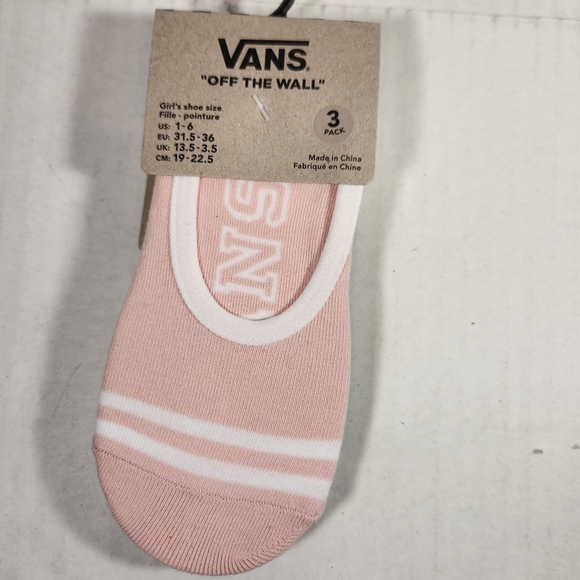 NWT Girl's Vans Retro 3 Pack No Show Liners - Picture 2 of 5